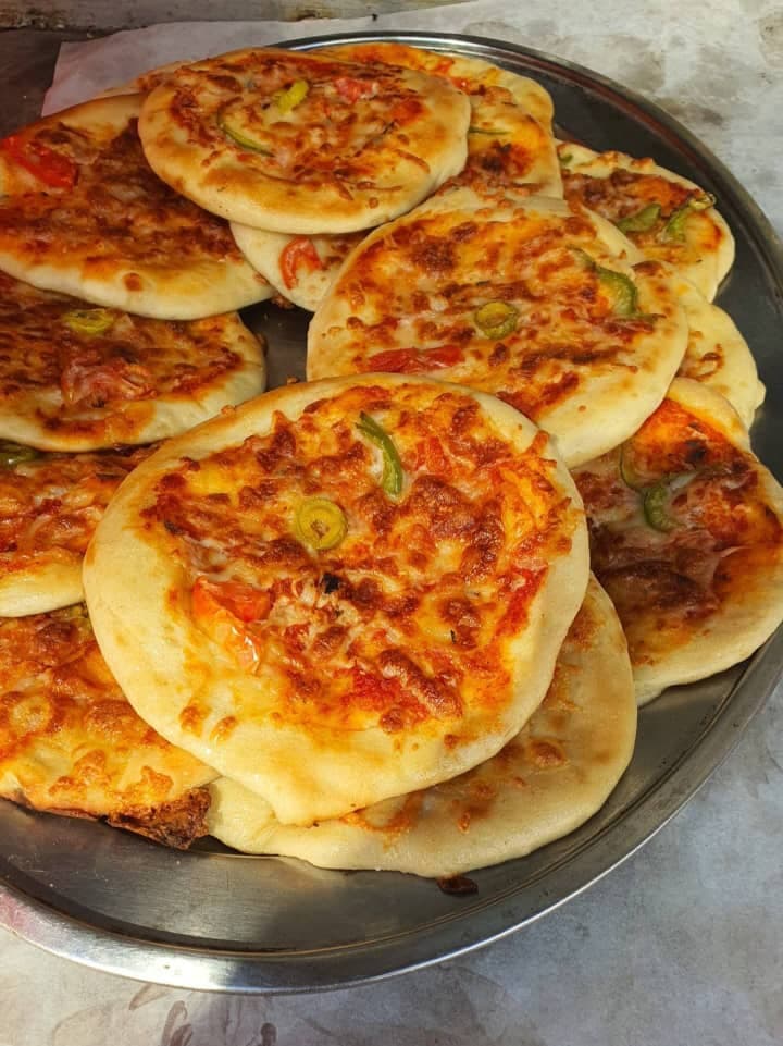 بيتزا مني image